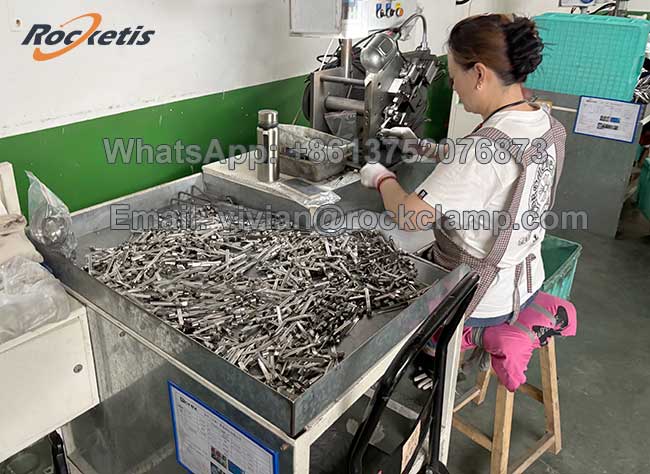 coliere inox maşină