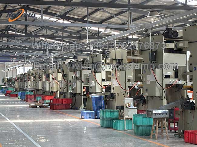 coliere metalice maşină